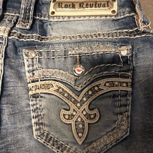 Rock Revival ankle skinny jeans